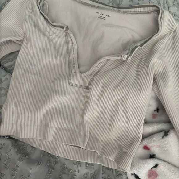 Urban Outfitters Cream Ribbed Blouse - Picture 1 of 4